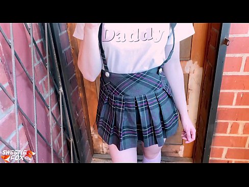 ❤️ Ученица дубоко сише курац и јебе уместо часова. ❤❌ Порно на sr.xxxner.ru ❌