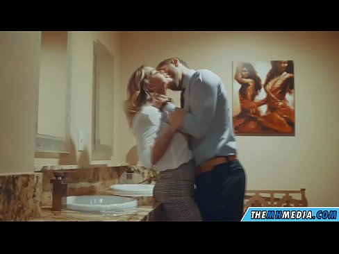 ❤️ Кад те прсата плавуша заведе у јавном тоалету ❤❌ Порно на sr.xxxner.ru ❌